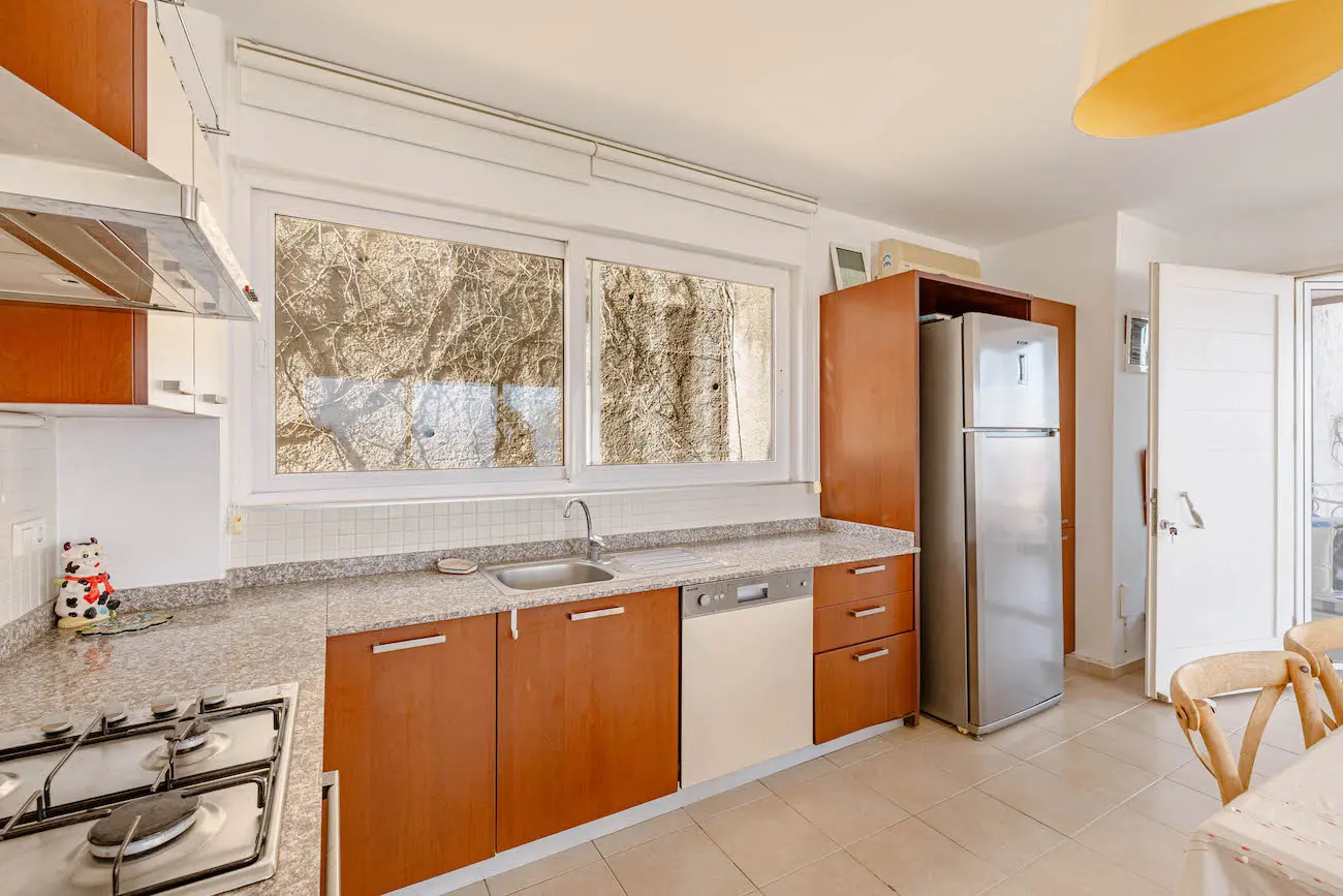 Kitchen area